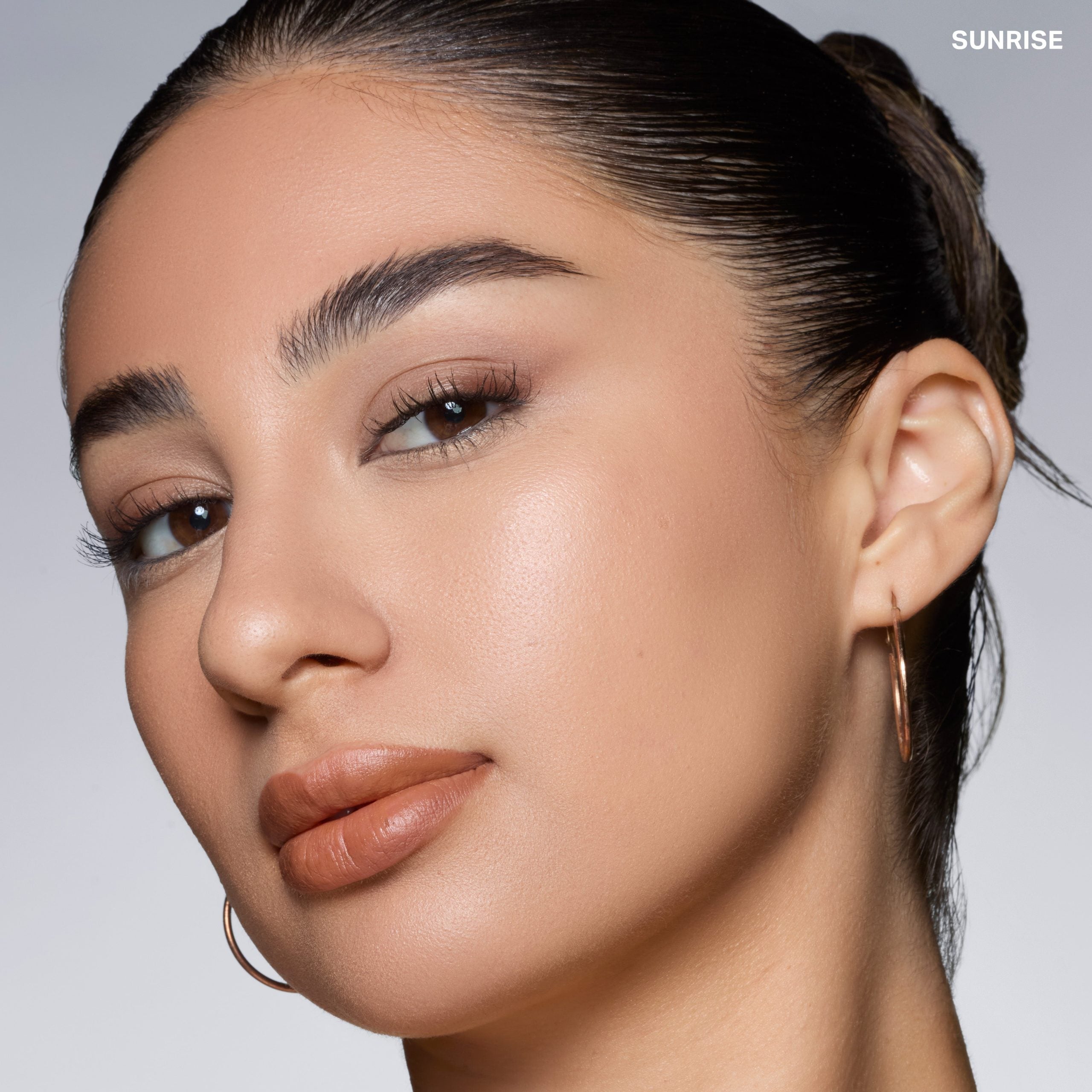 Morphe Cloudlight Soft Glow Veil Finishing Powder