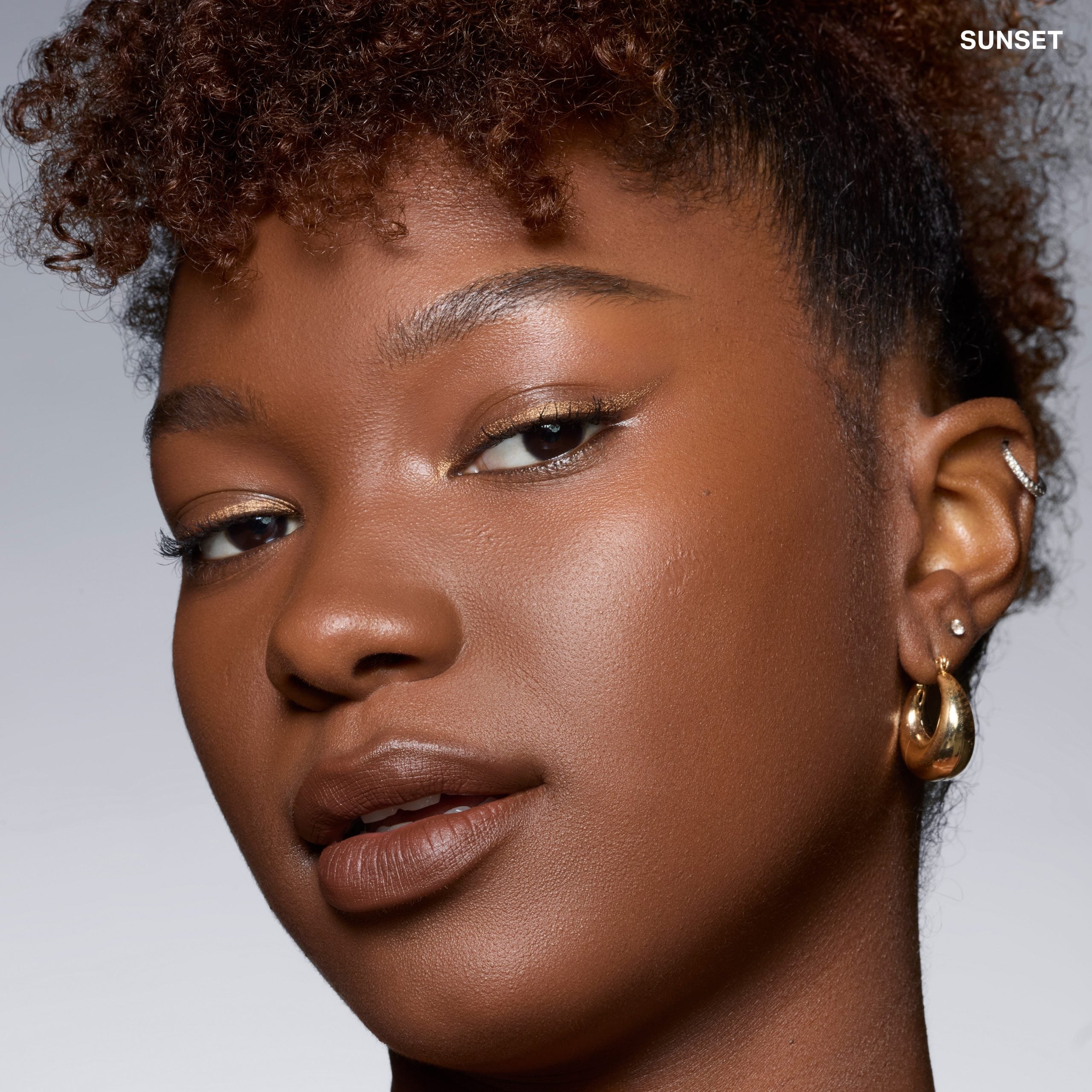 Morphe Cloudlight Soft Glow Veil Finishing Powder
