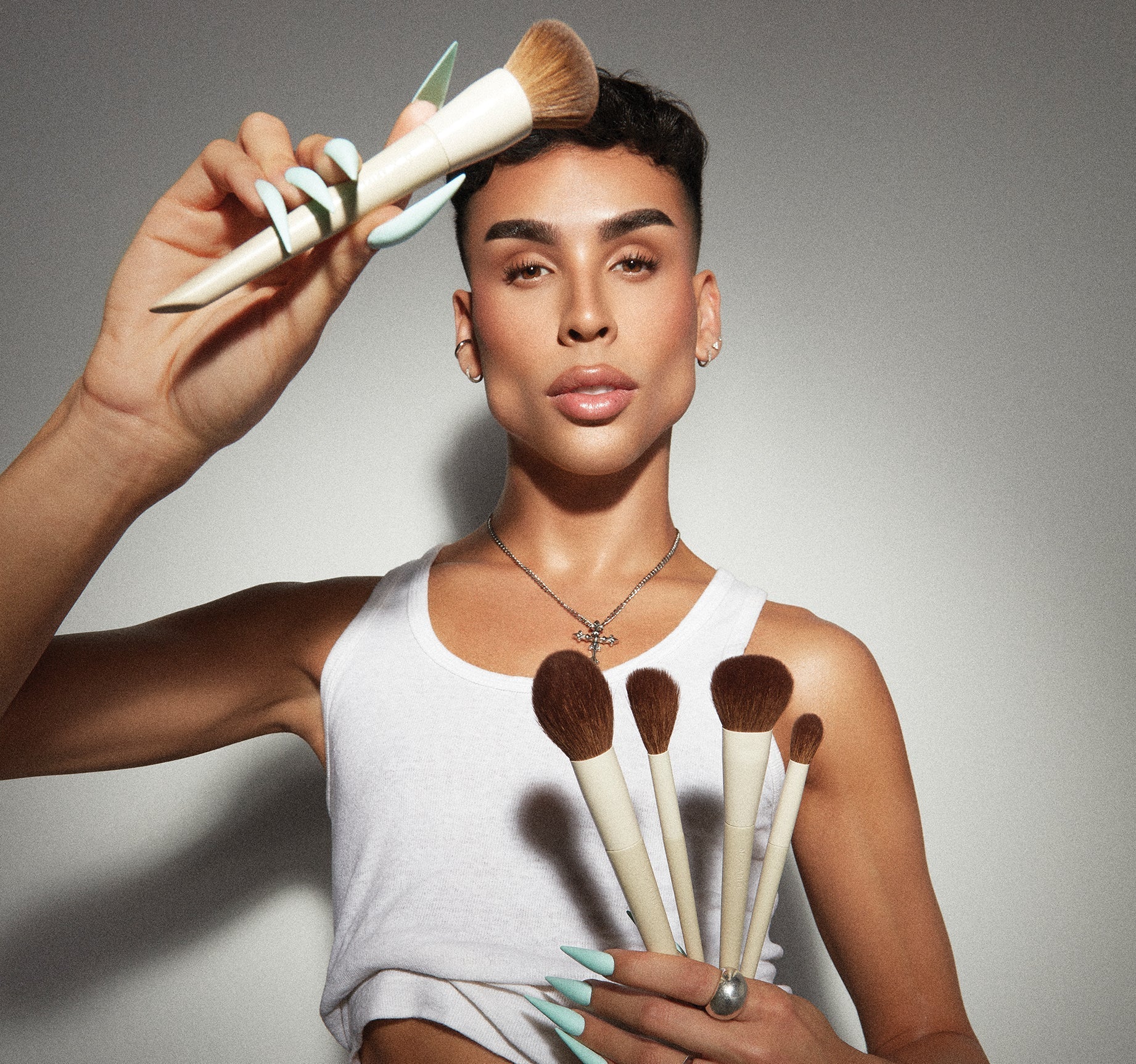 Morphe Morphe X Ariel A22 Blush Brush